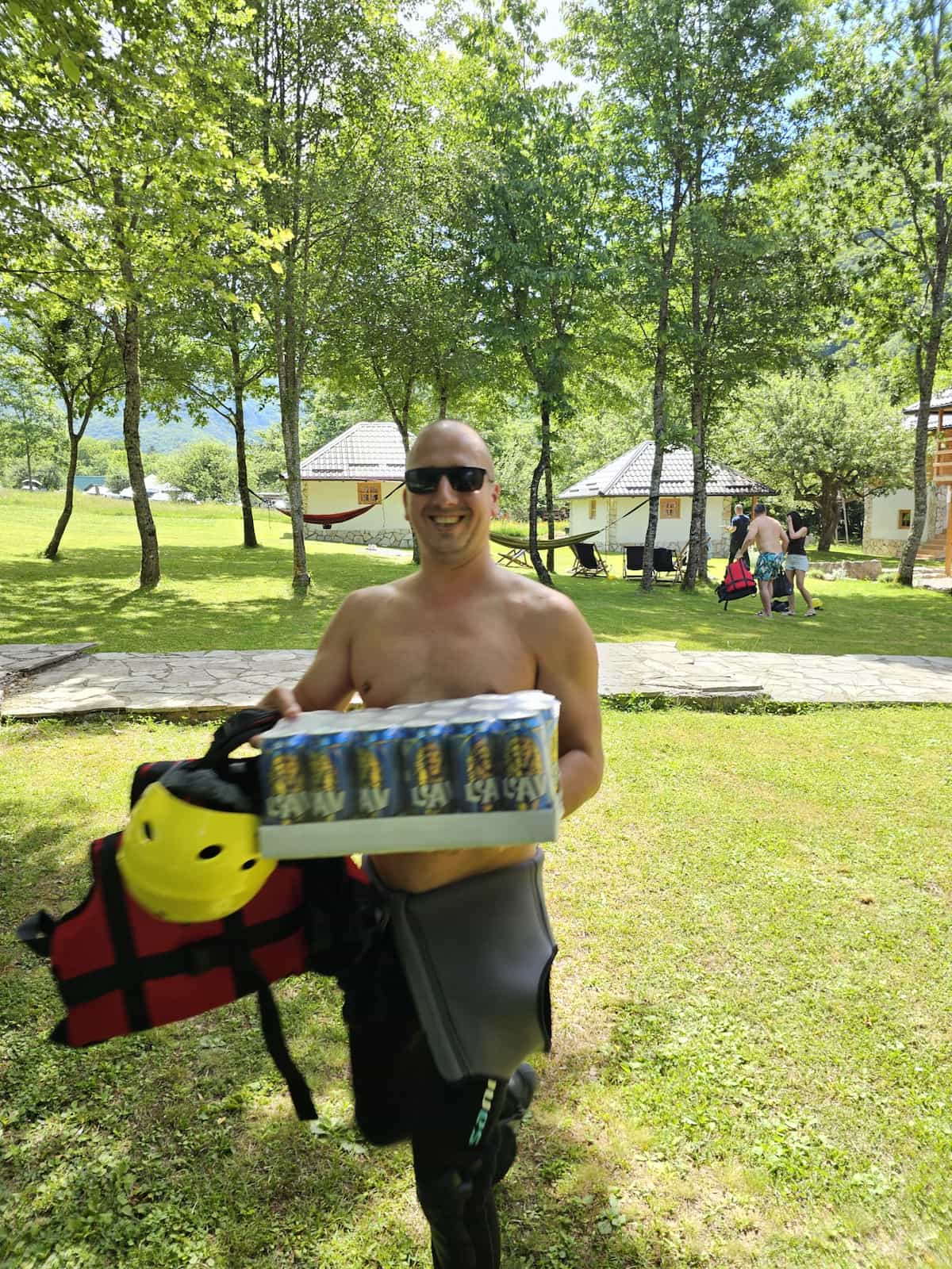 Šta ponijeti na rafting na Tari