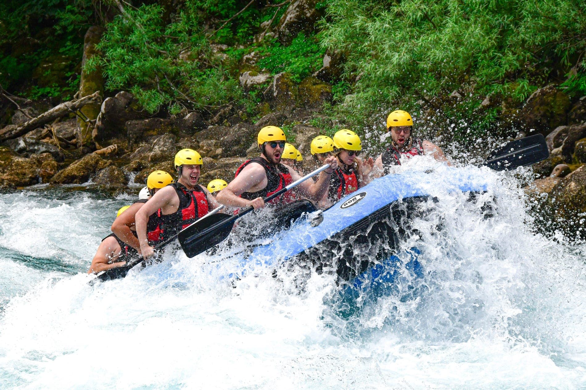 Rafting na Tari — kanjon i čamac